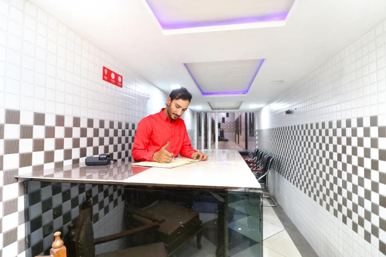 Hotel O Max Jalandhar Luaran gambar